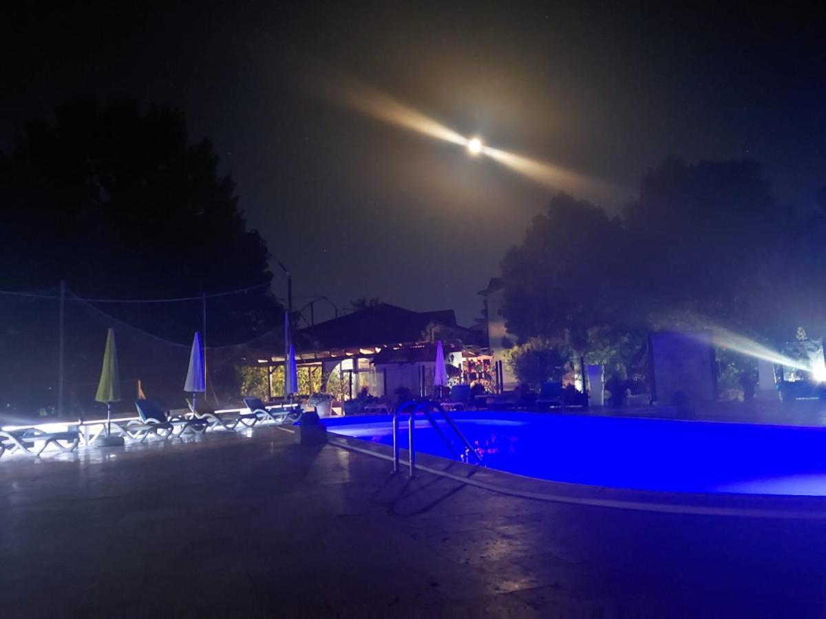 ホテル Relax Spa Costinesti - D'Amy エクステリア 写真